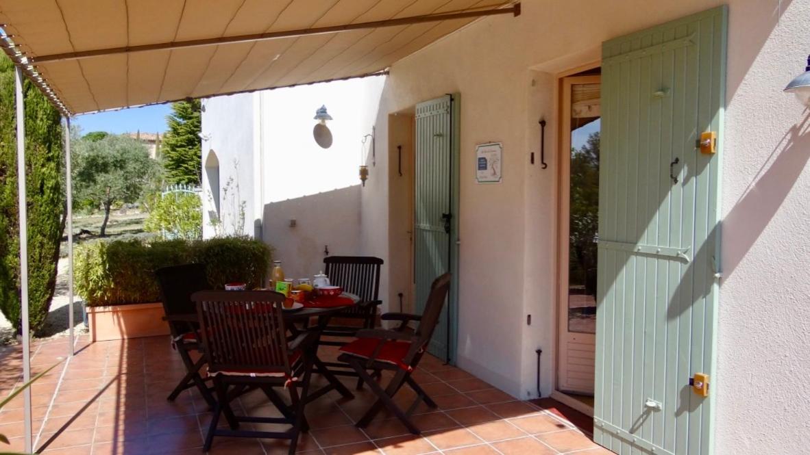 Gite L'Escapade Saint-Saturnin-lès-Apt Exterior photo