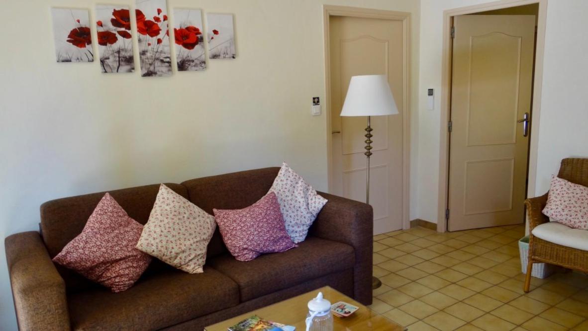 Gite L'Escapade Saint-Saturnin-lès-Apt Exterior photo