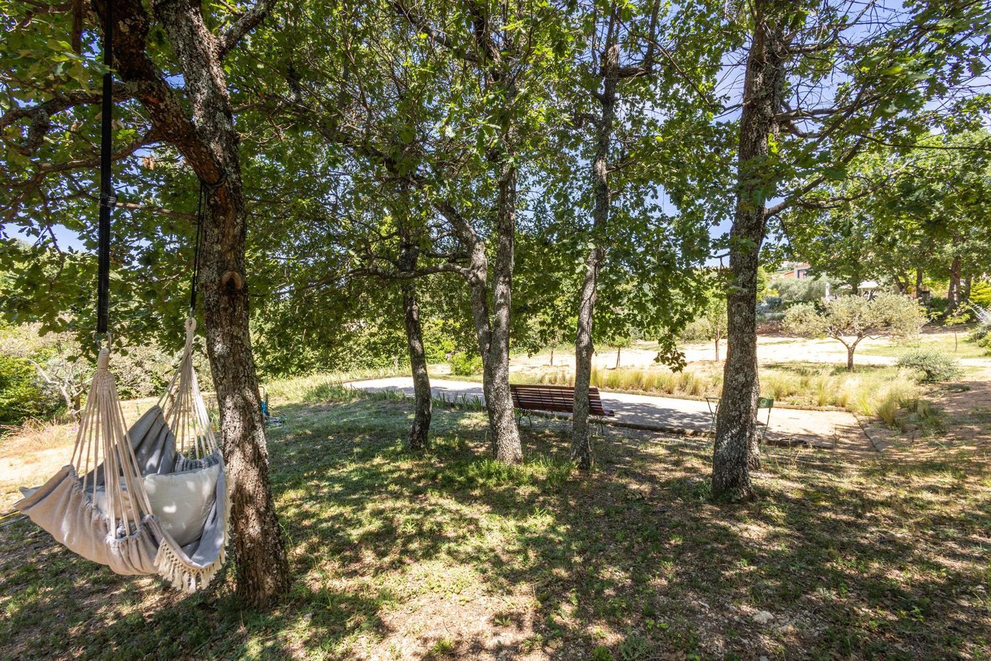 Gite L'Escapade Saint-Saturnin-lès-Apt Exterior photo